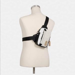 Coach Edge L Pack In Colorblock Signature Canvas